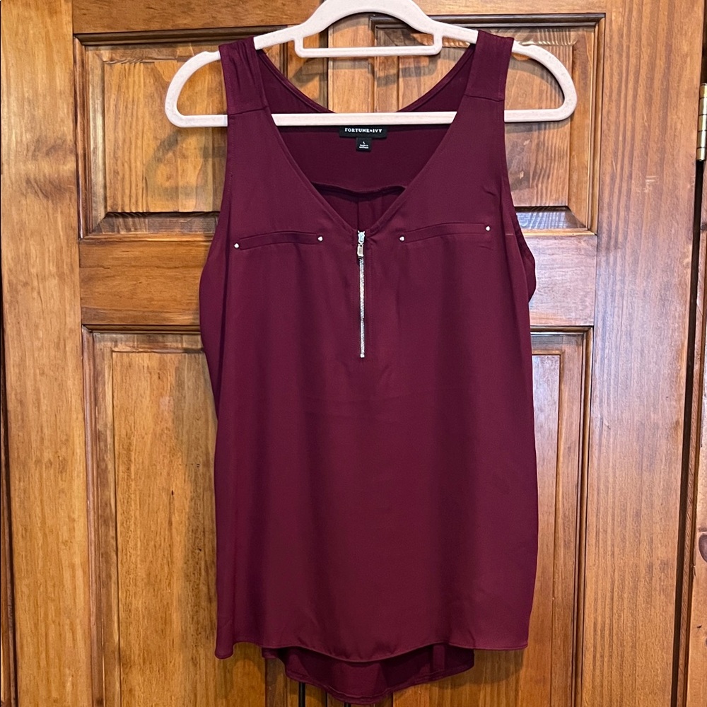 Fortune + Ivy Sleeveless zipper Top